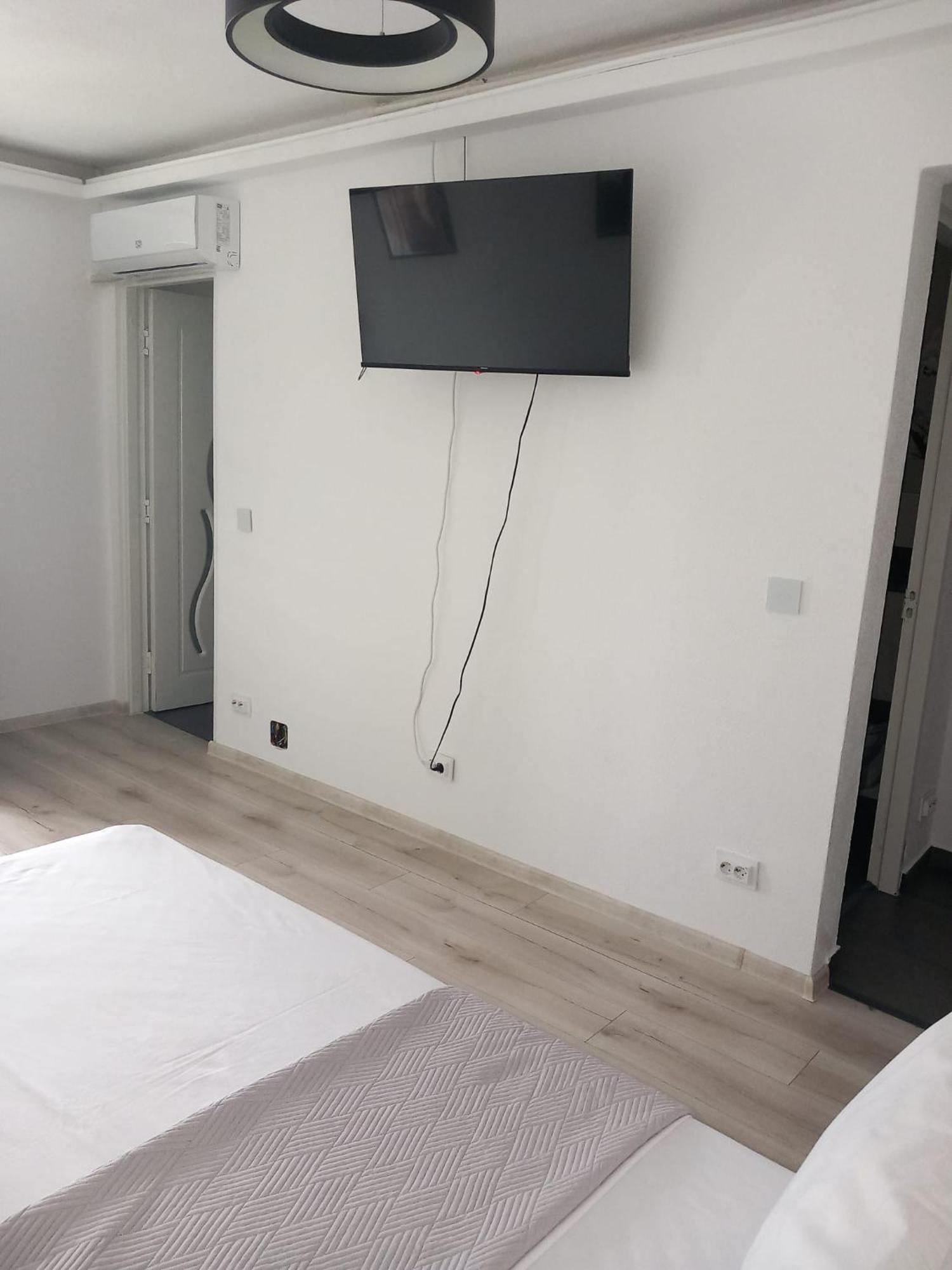 Radu'S Room Curtea de Argeş Eksteriør bilde